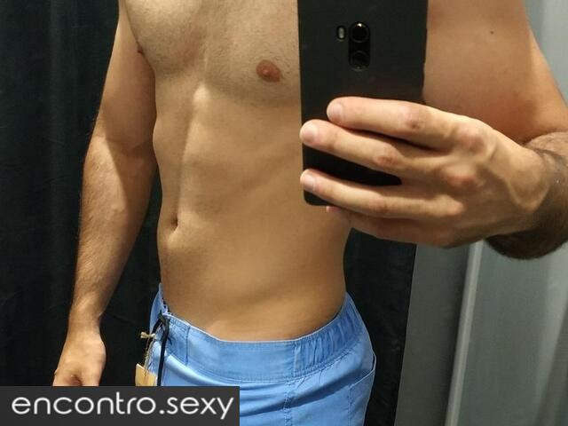 Homem 31A para brincadeiras com casal (Aveiro)