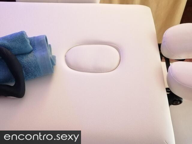 Massagem erótica masculina e muito mais