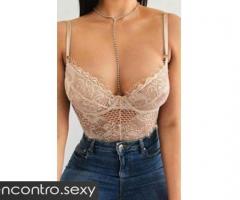 Senhorita não profissional aceita propostas