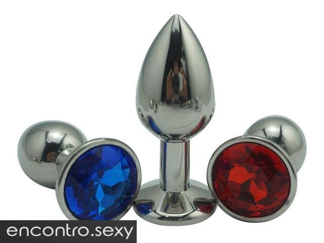 Brinquedos sexuais - Procuro mulher interessada em experimentar a dois