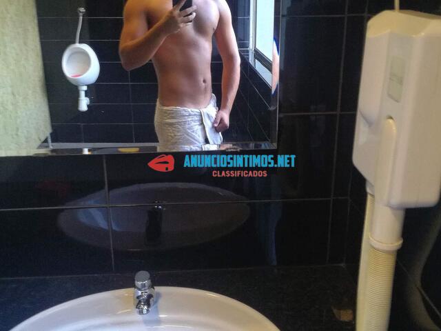 Jovem de 23 procura casal jovem no porto