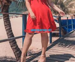 BONITA SIMPATICA E LOUCA EM 4 PAREDES APERTADINHA