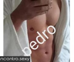 Jovem  25anos giro de lisboa 24h sexo