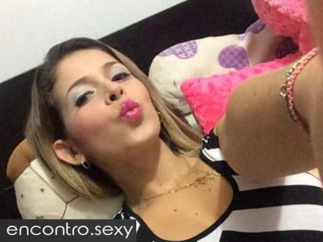 ESTOU AQUI POR UM HOMEM DE VERDADE QUE ME AMARÁ POR MIM