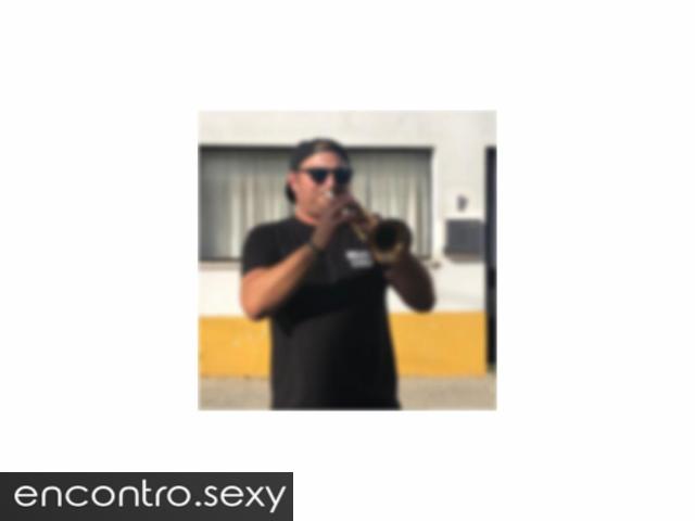 Educado / Sigilo Máximo