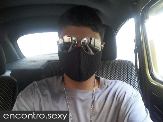 Procuro um relacionamento sério