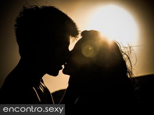 Homem procura mulher ( ler atentamente)..