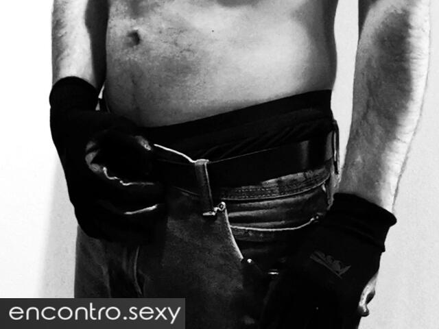 Procura-se sugar mommy