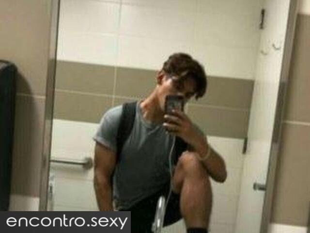 Rapaz safado e carinhoso