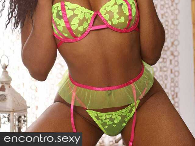 Melissa Brenner africana linda vem me conhecer