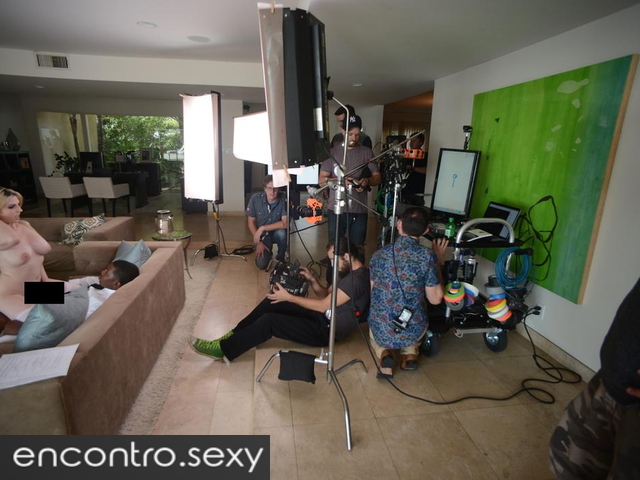 Recrutamento para elenco pornô