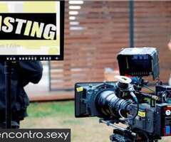 Aviso de recrutamento de homens e mulheres