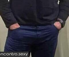 Homem bi, discreto e muito macho, procura casal