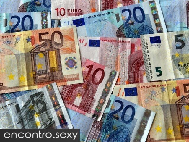 Procuro mulher para lhe ajudar financeiramente