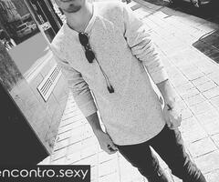 Procuro mulher pra sexo casual