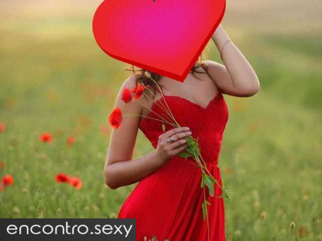 Amelia super envolvente lindissima