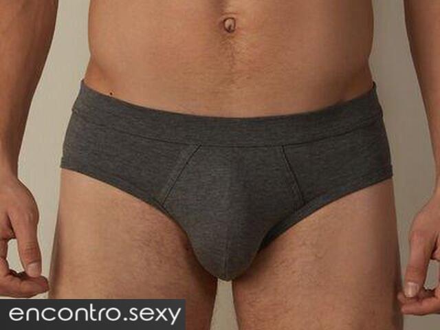 SOU ATIVO E PROCURO PASSIVO, QUE QUEIRA MAMAR E LEVAR NO CÚ