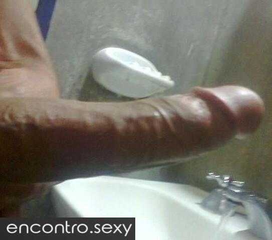 Sociedade sexual com uma mulher